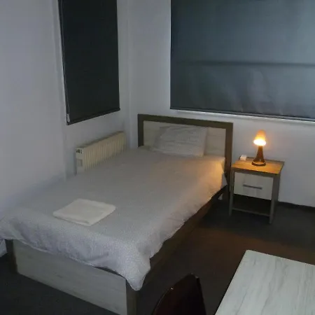 Maison d'hôtes Datacom *